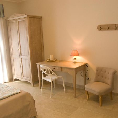 B&B Le Antiche Cisterne Tremestieri Etneo Eksteriør billede